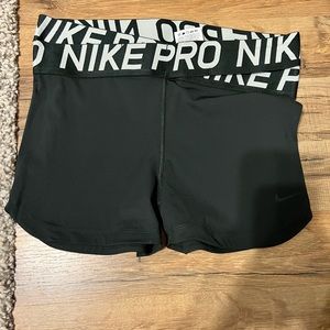 NIKE PRO never worn shorts
